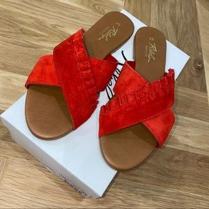New Rebels Red Sandal